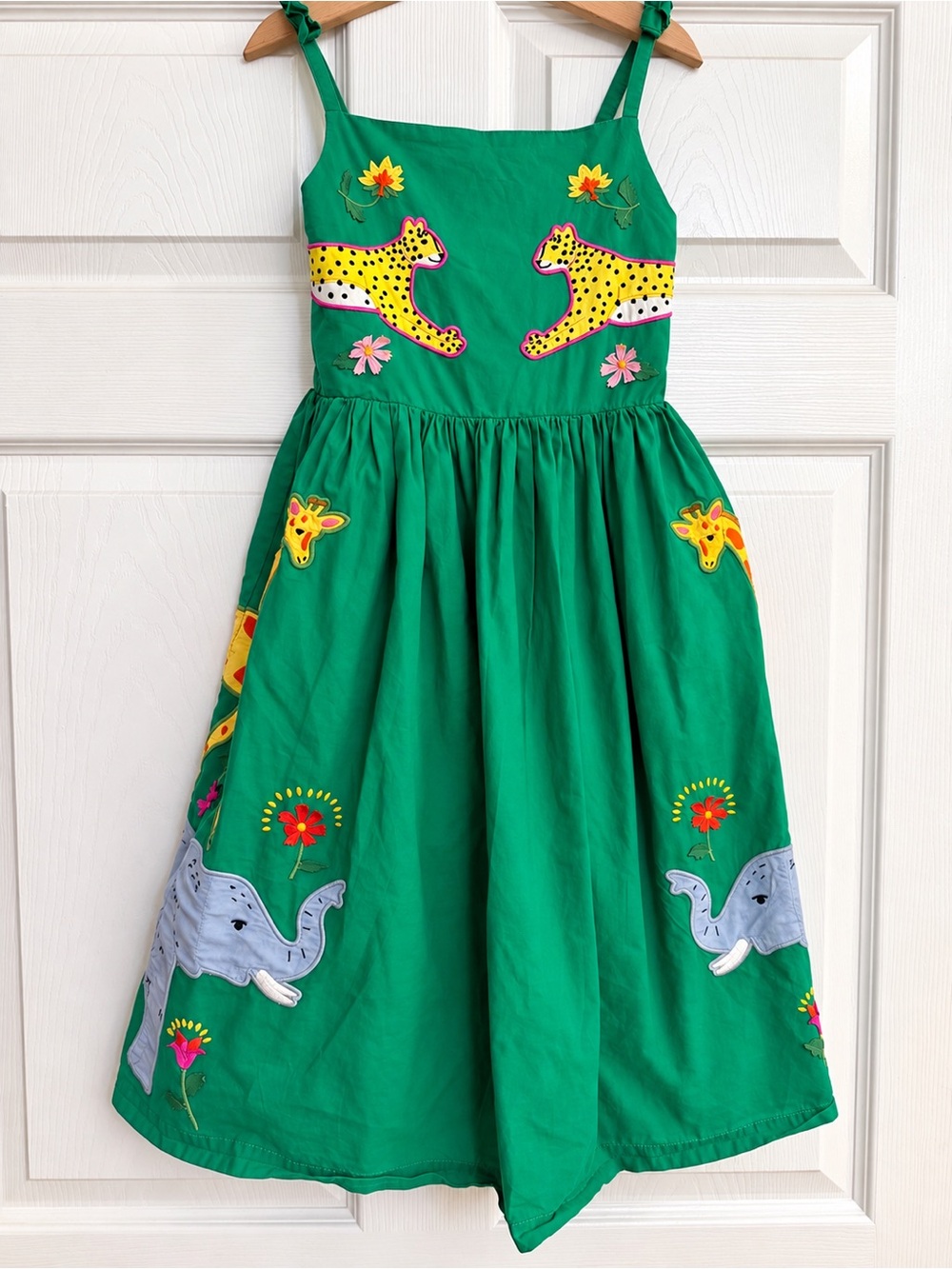 Mini Boden size 8-9 Green Girls' Embroidered Animal Appliqué Dress